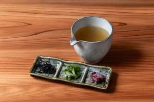 目黒の麺屋周郷別邸雅で楽しむつけ麺と冷やしラーメン